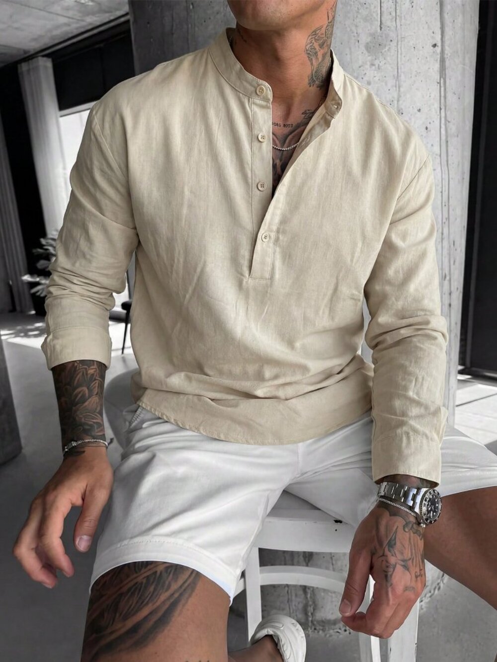 Khaki Casual Men's Old Money Stand-Up Collar Long-Sleeve Henley Neckline Shirt